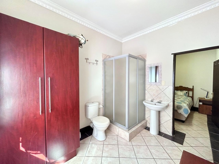 3 Bedroom Property for Sale in Jeffreys Bay Central Eastern Cape